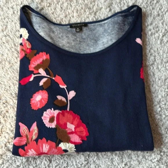 Talbots floral print light weight sweater size medium - Picture 3 of 6
